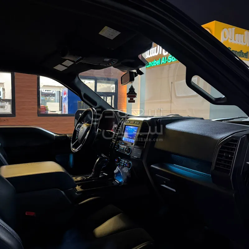 2020 فورد اف 150 رابتور