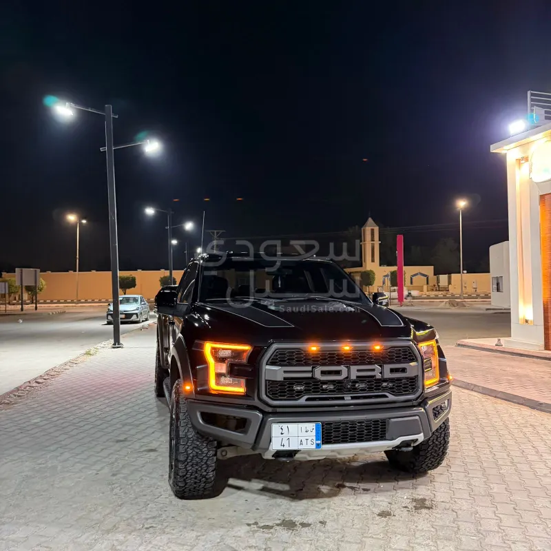 2020 فورد اف 150 رابتور