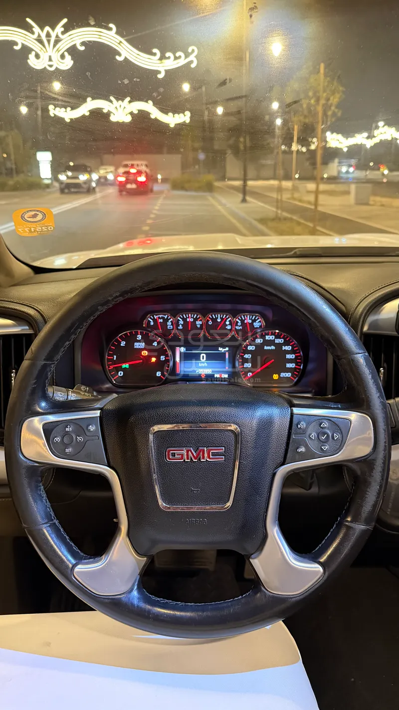 2016 جي ام سي سييرا زد 71