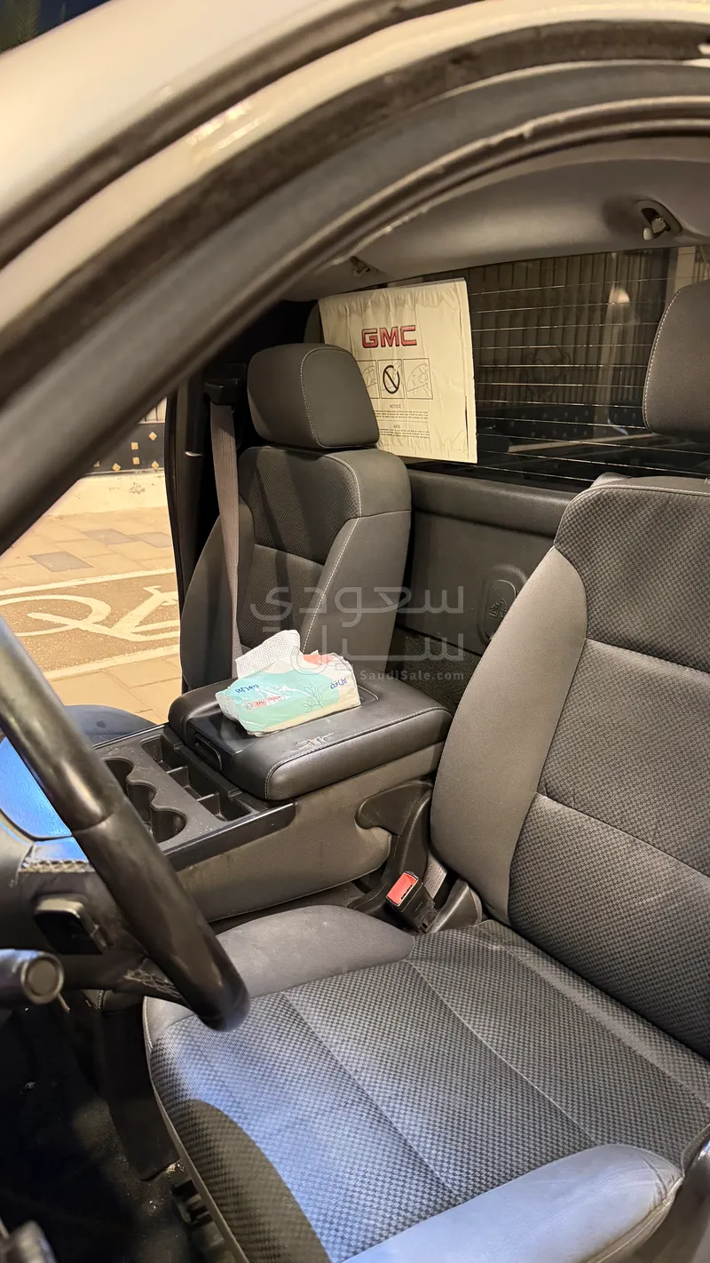 2016 جي ام سي سييرا زد 71