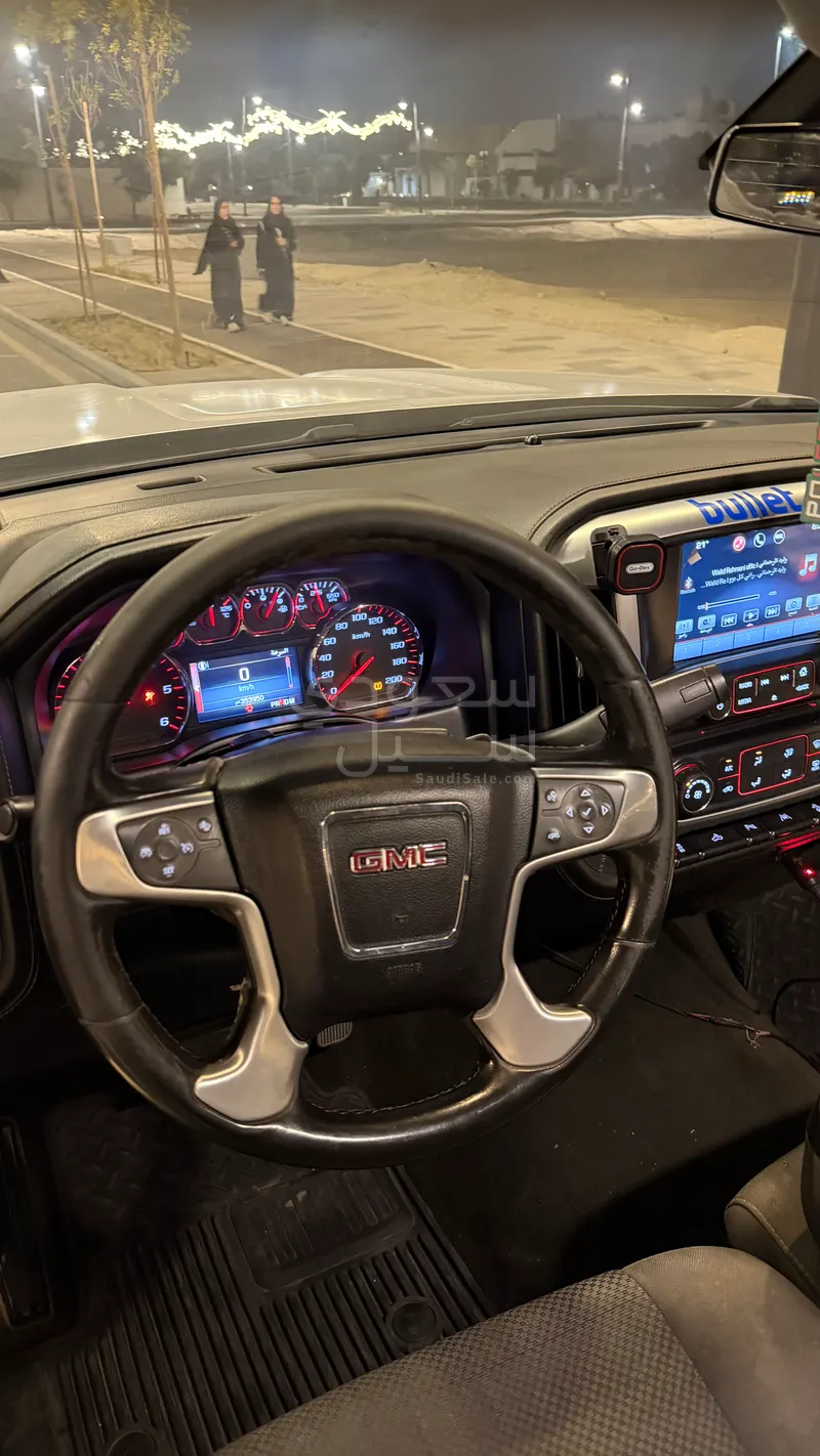 2016 جي ام سي سييرا زد 71