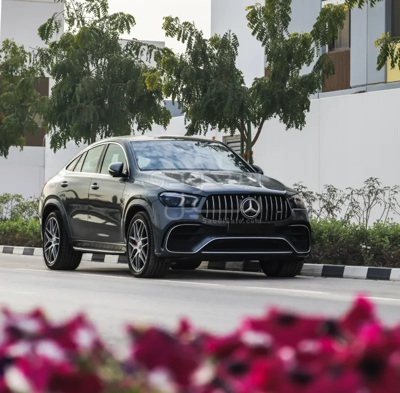 2021 مرسيدس - بنز جي إل إي 63إس أي إم جي