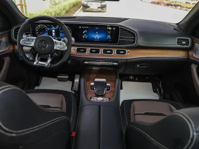 2021 مرسيدس - بنز جي إل إي 63إس أي إم جي