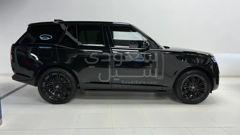 2025 لاند روفر رينج روفر فوج