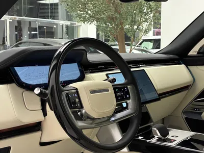 2025 لاند روفر رينج روفر فوج