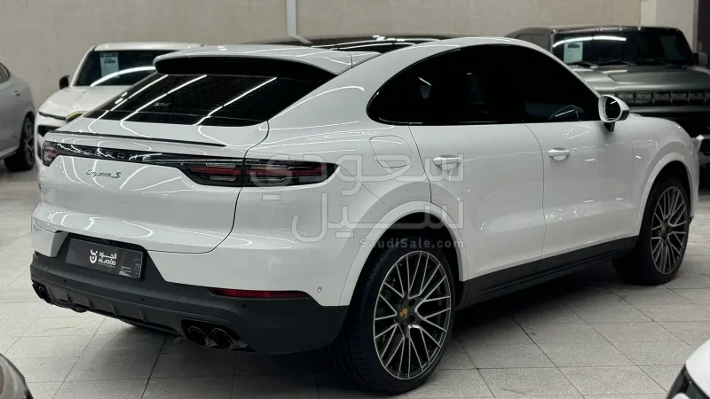 2023 بورش كايين اس