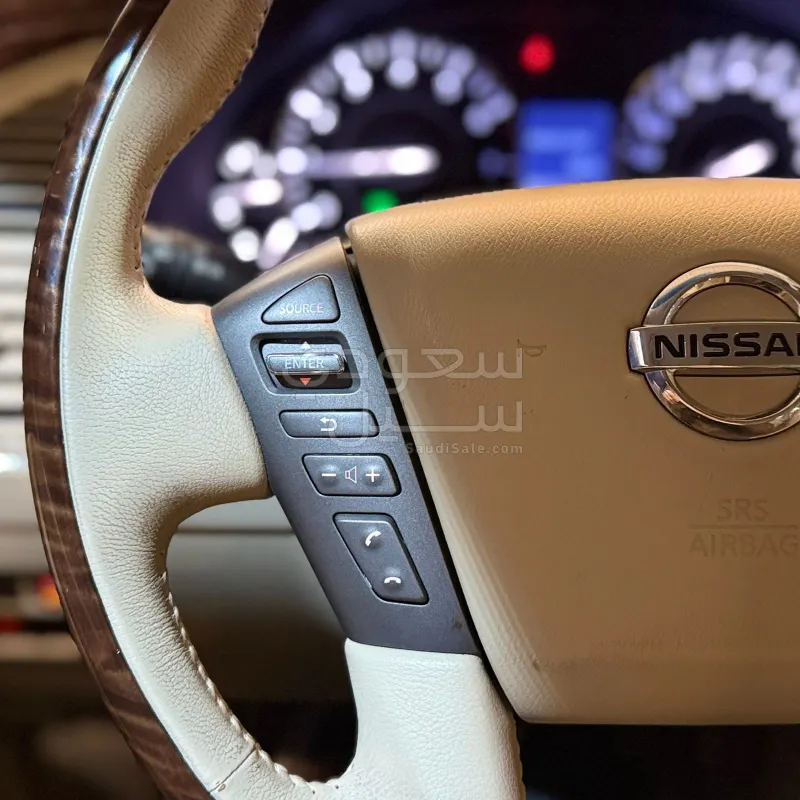 2017 نيسان باترول بلاتينيوم