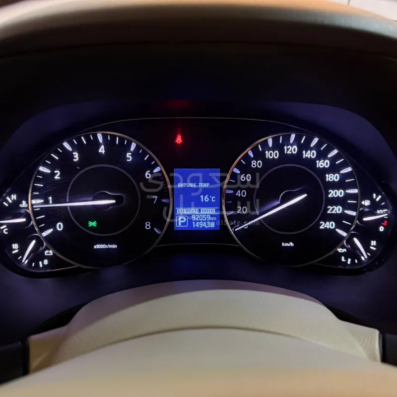 2017 نيسان باترول بلاتينيوم