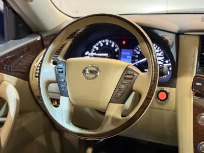 2017 نيسان باترول بلاتينيوم