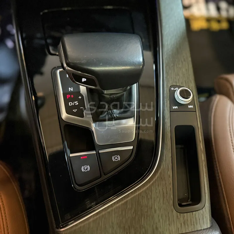 2021 اودي اي 5 45 تي اف اس اي اس لاين