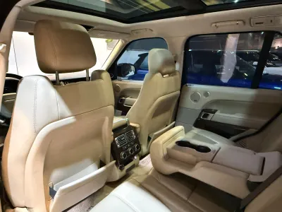 2016 لاند روفر رينج روفر اتش اس اي