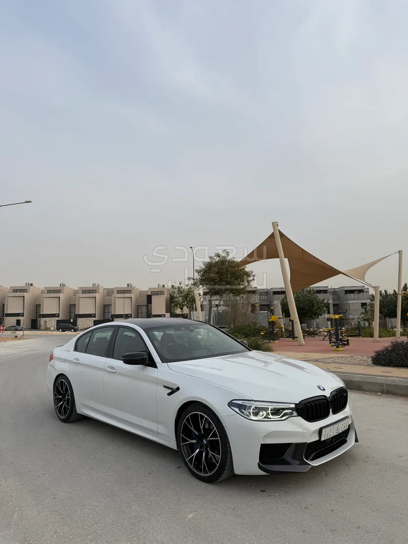 2020 بي ام دبليو الفئة ام إم 5