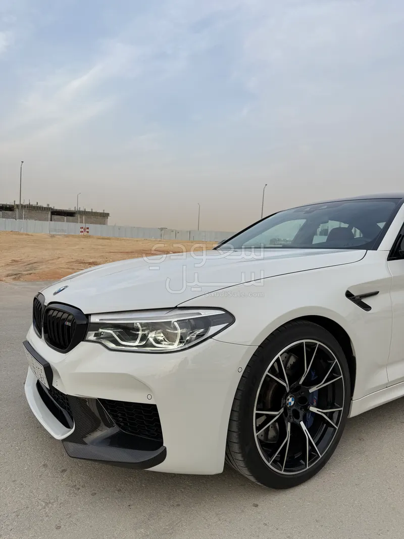 2020 بي ام دبليو الفئة ام إم 5