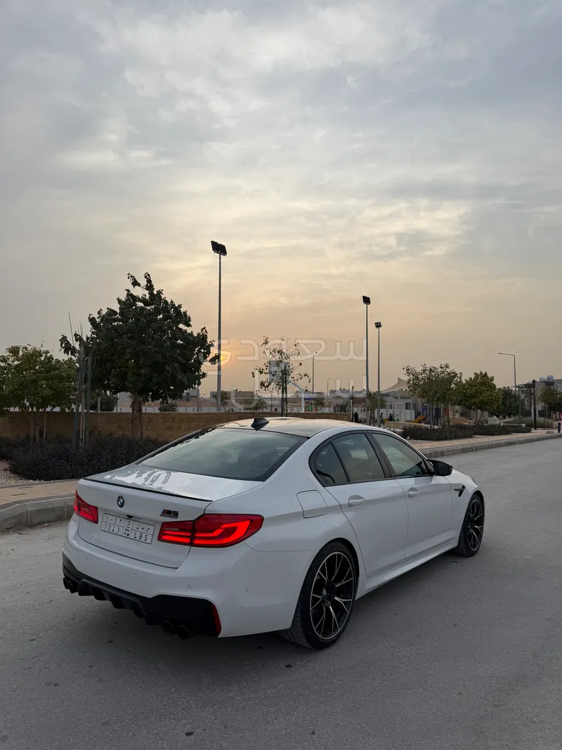 2020 بي ام دبليو الفئة ام إم 5