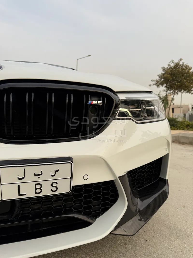 2020 بي ام دبليو الفئة ام إم 5