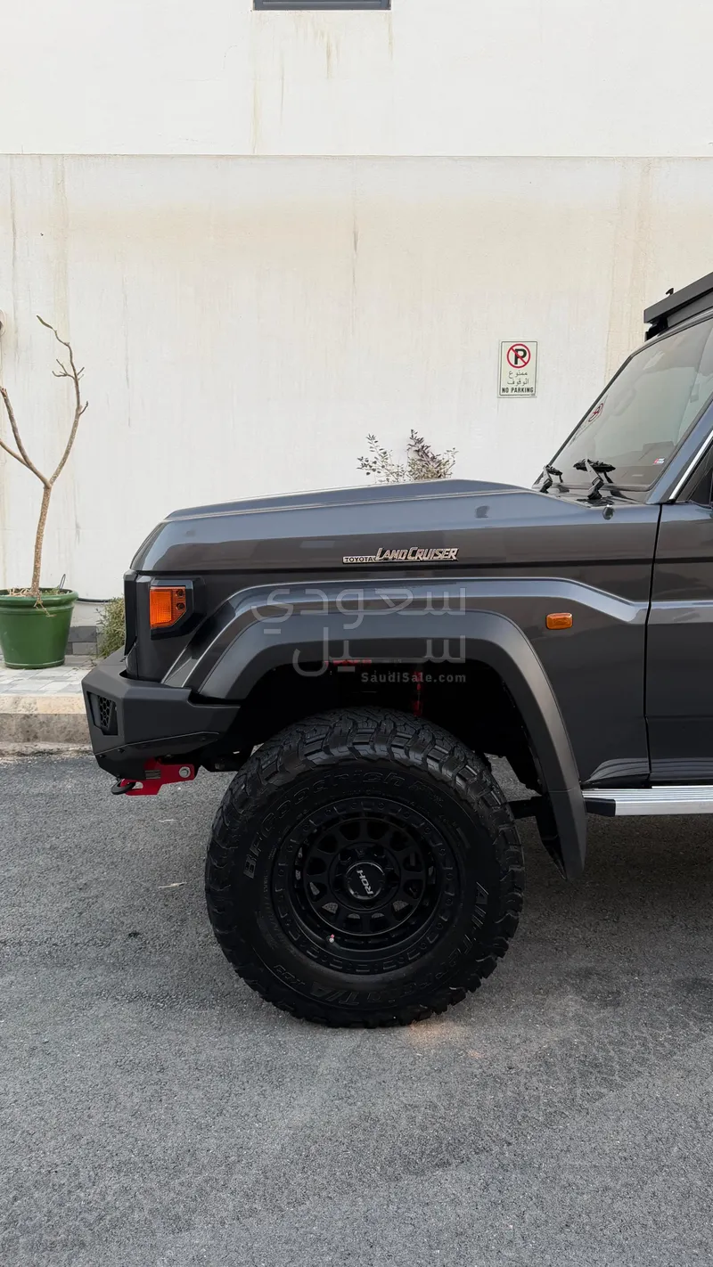 2025 تويوتا لاند كروزر شاص
