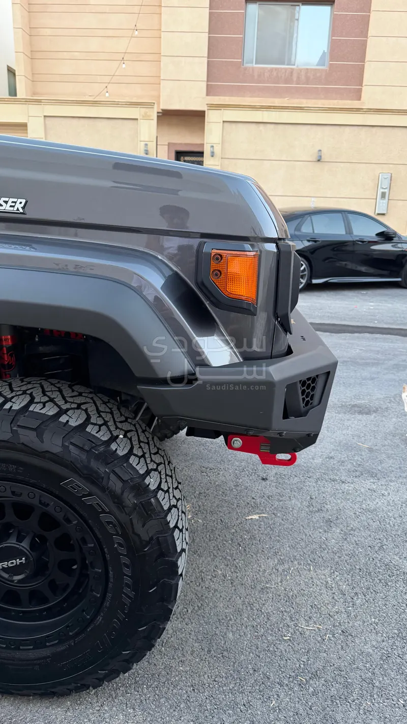 2025 تويوتا لاند كروزر شاص