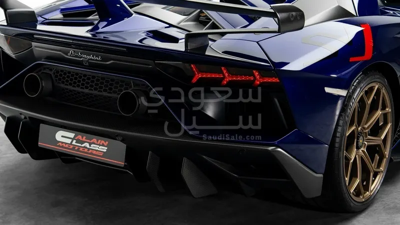 2019 لمبرجيني افنتادور إس في جاي