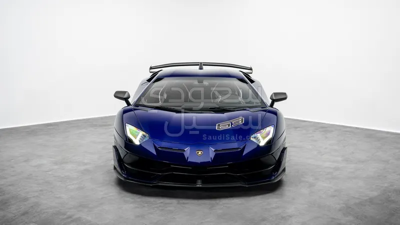 2019 لمبرجيني افنتادور إس في جاي