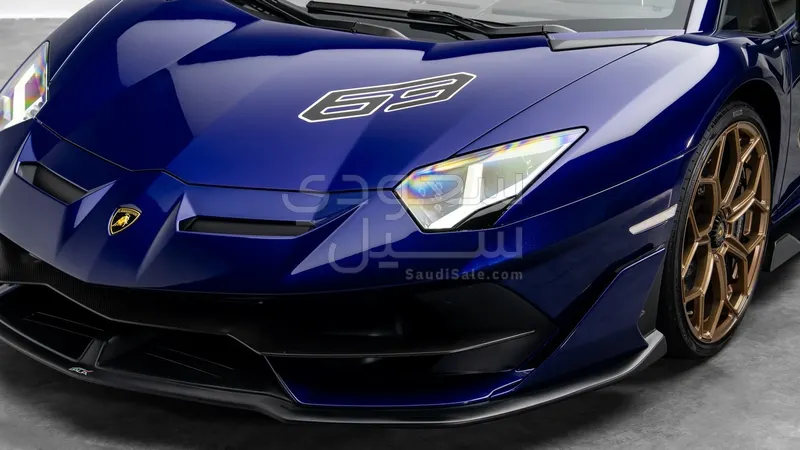 2019 لمبرجيني افنتادور إس في جاي