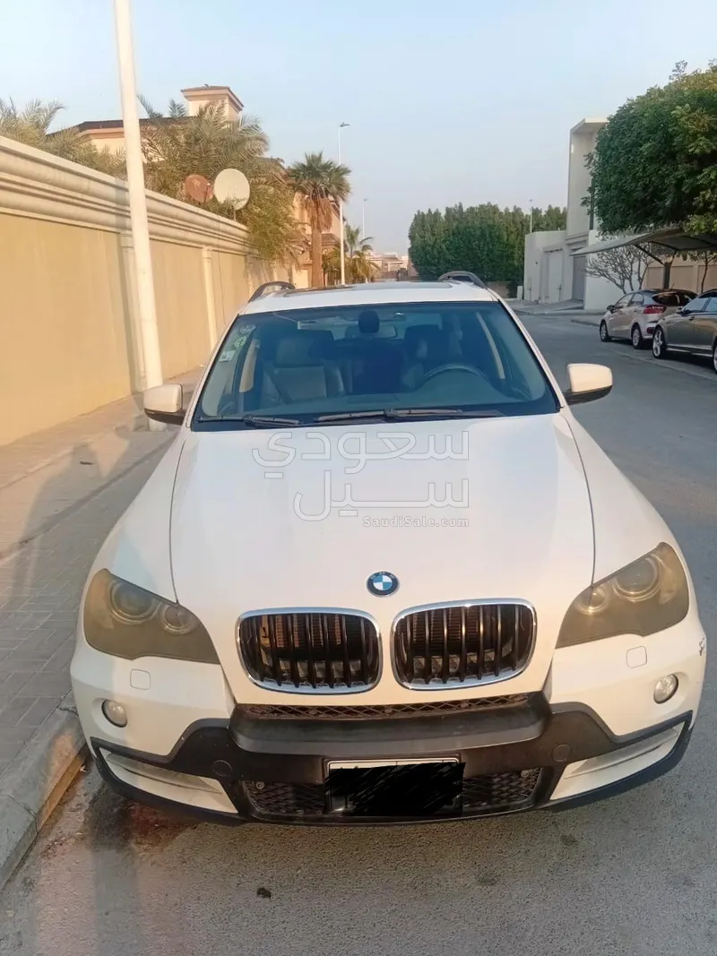 2008 بي ام دبليو الفئة اكس 5