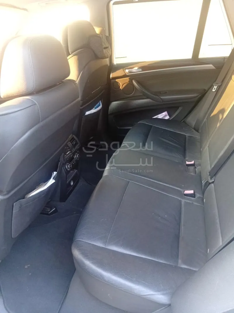 2008 بي ام دبليو الفئة اكس 5