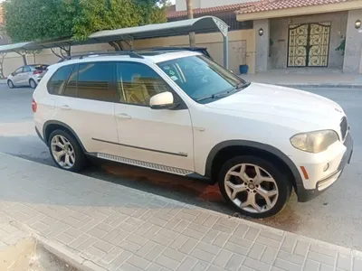 2008 بي ام دبليو الفئة اكس 5