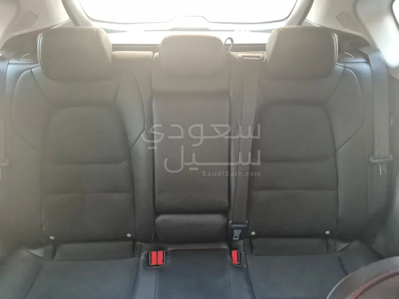 2021 مازدا سي اكس 5 سقنتشر