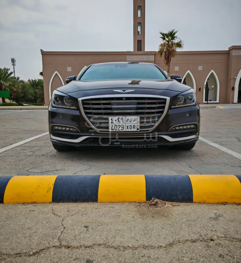 2017 جينيسيس جي 80