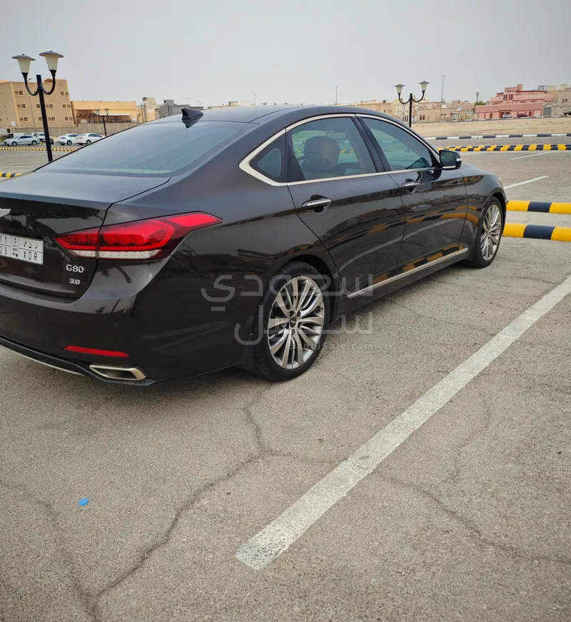 2017 جينيسيس جي 80