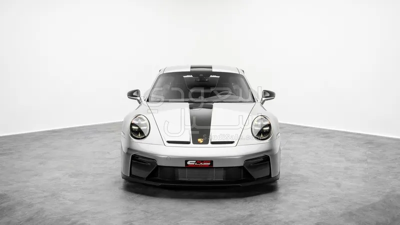 2025 بورش 911 جي تي 3