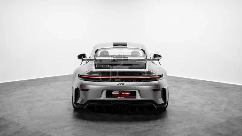 2025 بورش 911 جي تي 3