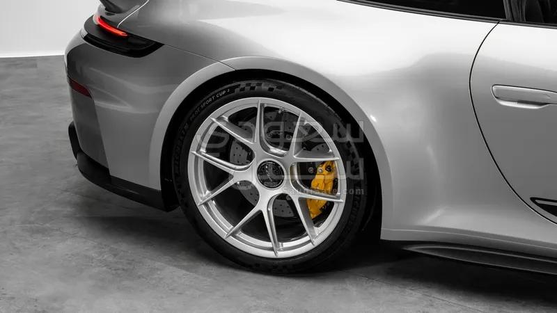 2025 بورش 911 جي تي 3