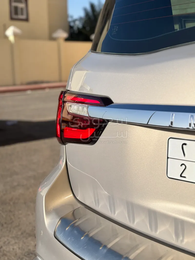 2020 انفينيتي كيو اكس 80