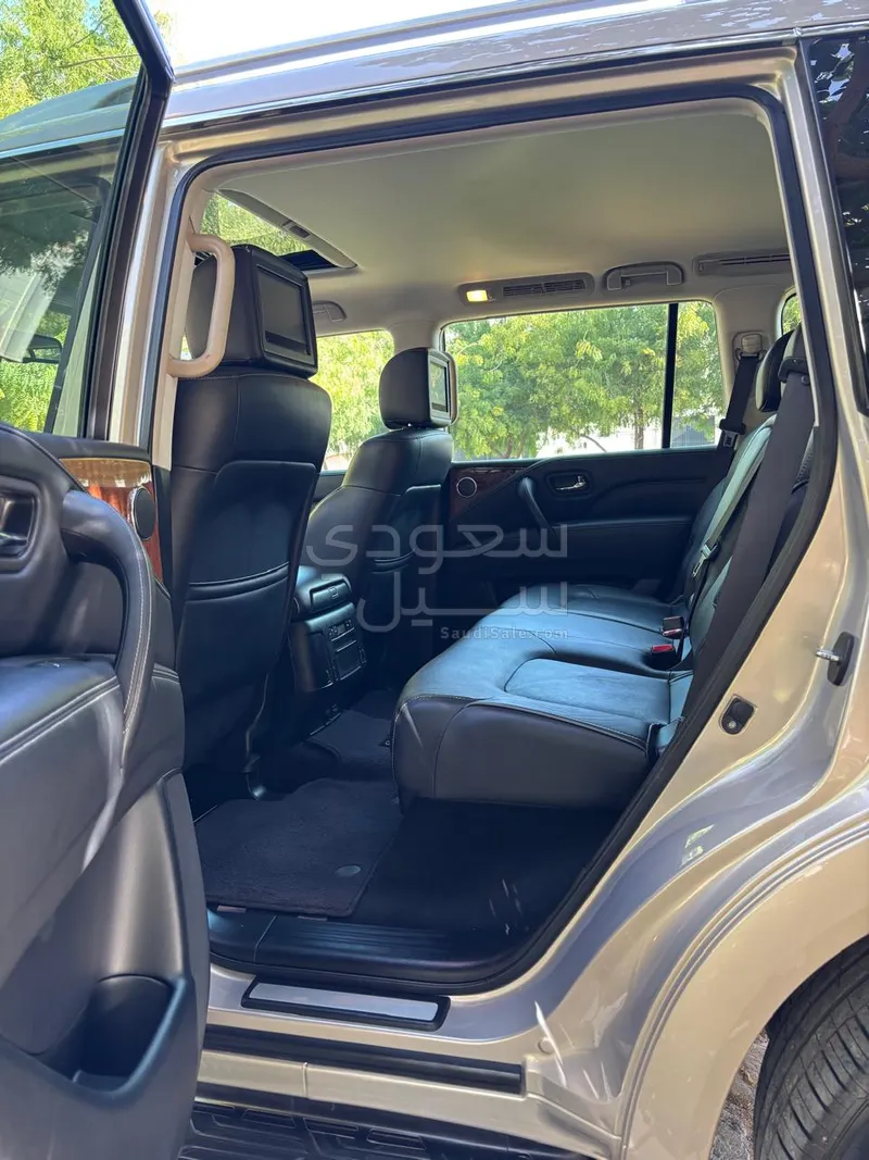 2020 انفينيتي كيو اكس 80