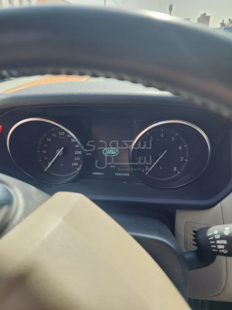 2019 لاند روفر ديسكفري