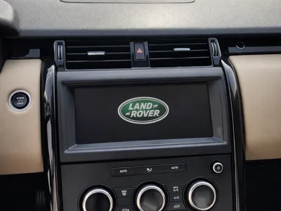 2019 لاند روفر ديسكفري