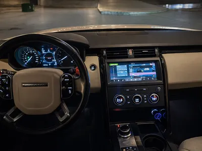 2019 لاند روفر ديسكفري