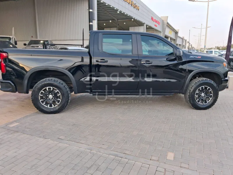 2023 شفروليه سلفرادو هاي كانتري