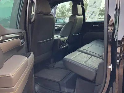 2023 شفروليه سلفرادو هاي كانتري