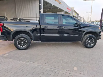 2023 شفروليه سلفرادو هاي كانتري