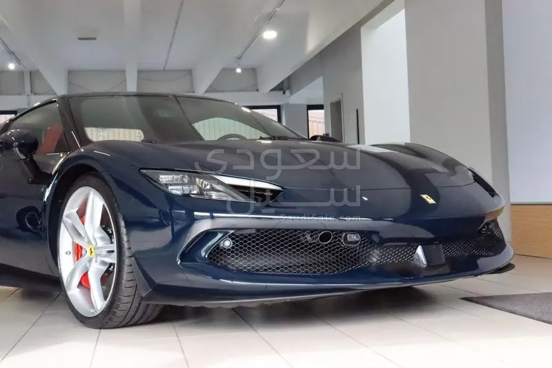 2024 فيراري جي تي بي 296