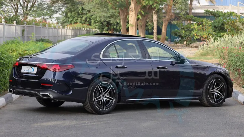 2026 مرسيدس - بنز إي 200 أي إم جي