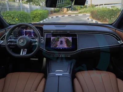 2026 مرسيدس - بنز إي 200 أي إم جي