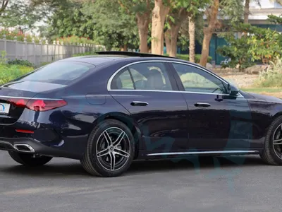 2026 مرسيدس - بنز إي 200 أي إم جي