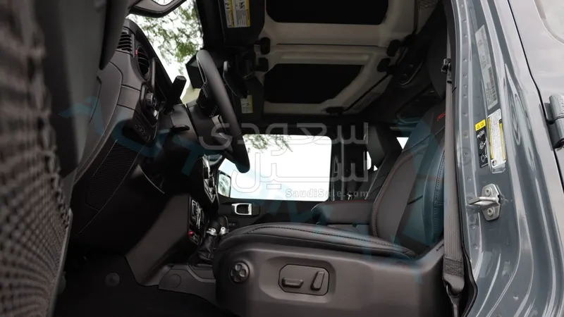 2025 جييب رانجلر ربيكون