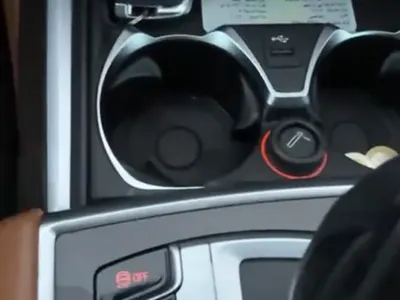 2022 بي ام دبليو الفئة السابعة 730 إل أي