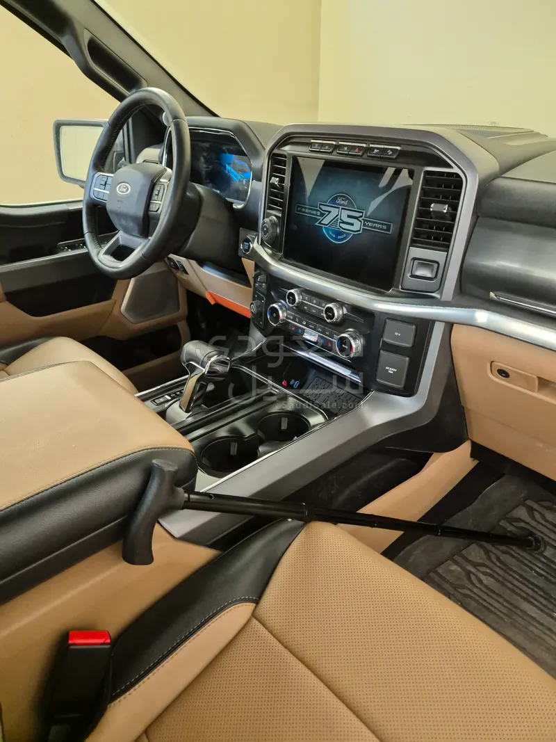 2023 فورد اف 150