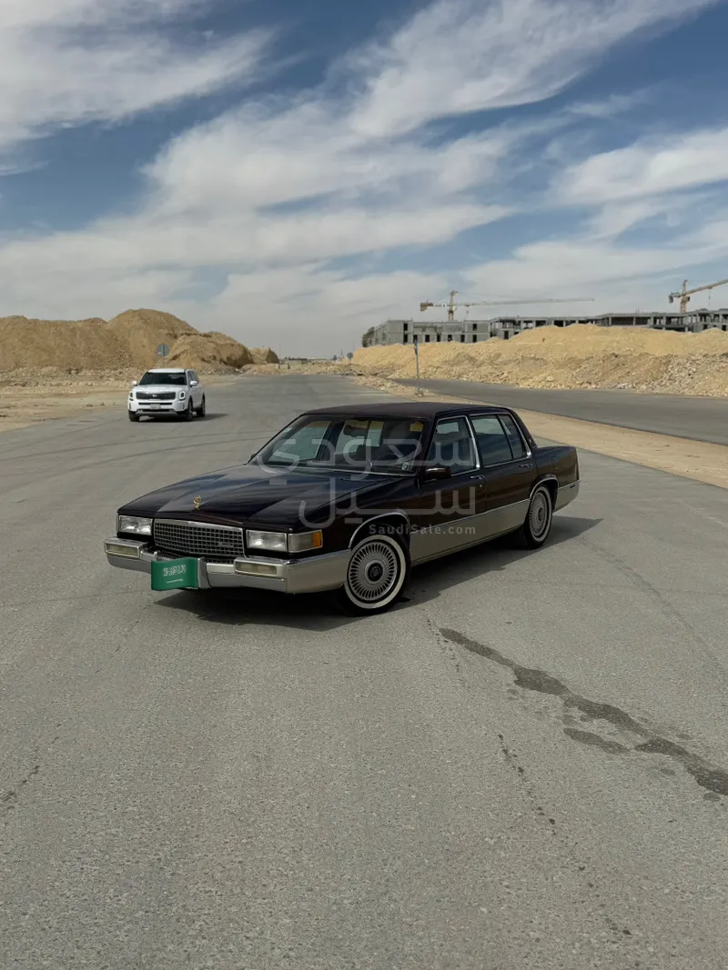 1990 كاديلاك ديفيل