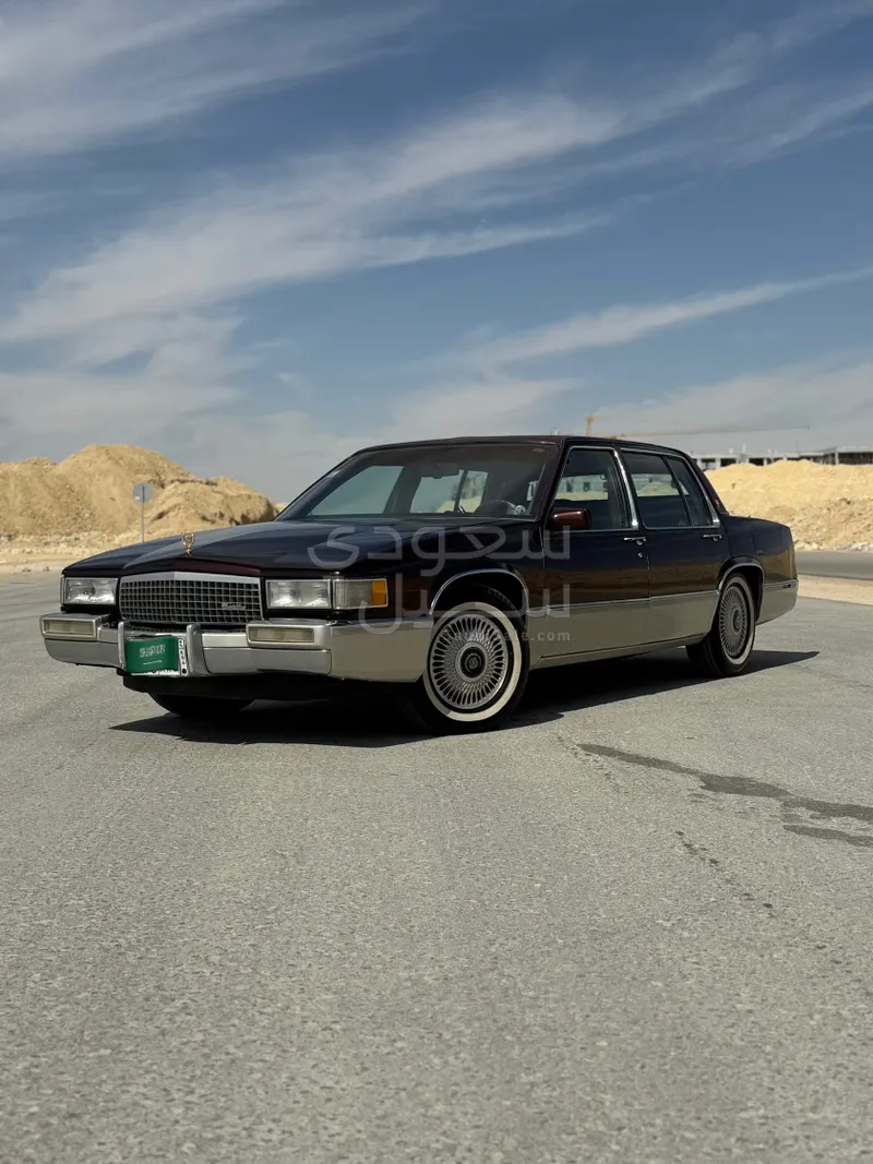 1990 كاديلاك ديفيل